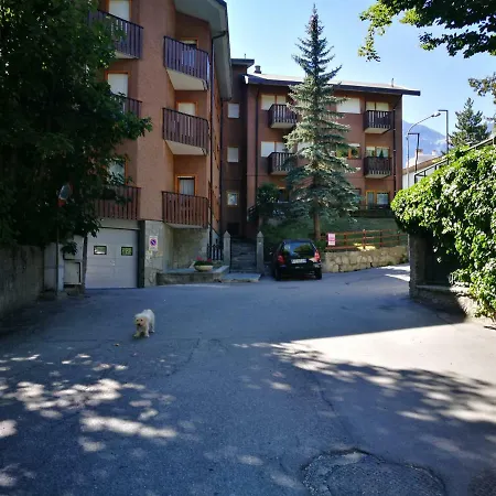 In Centro , Ma A Due Passi Dal Bosco *